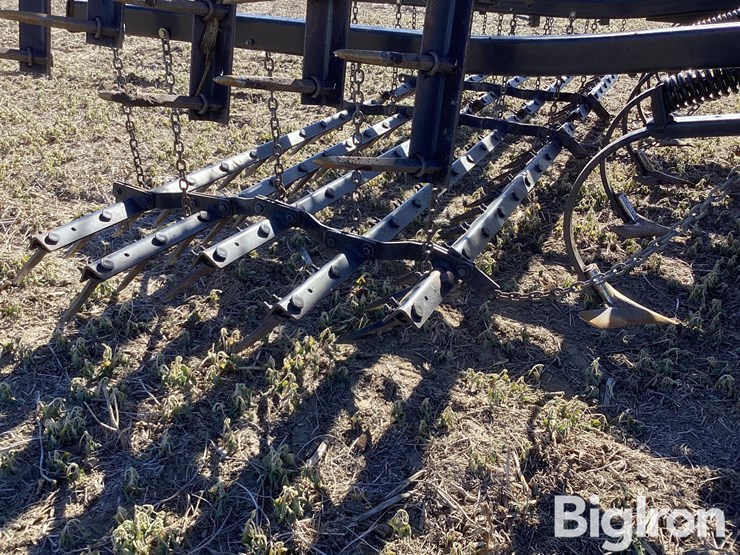 2011-case-ih-200-image-16