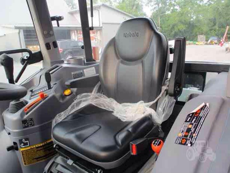 2023-kubota-l4060hstc-image-12