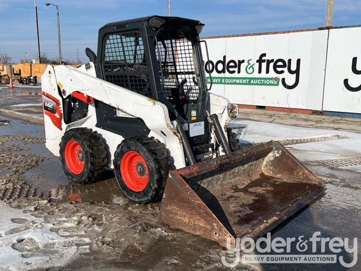 2021-bobcat-s62-image-8