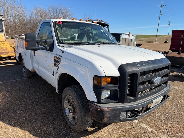 2007-ford-f350-image-1