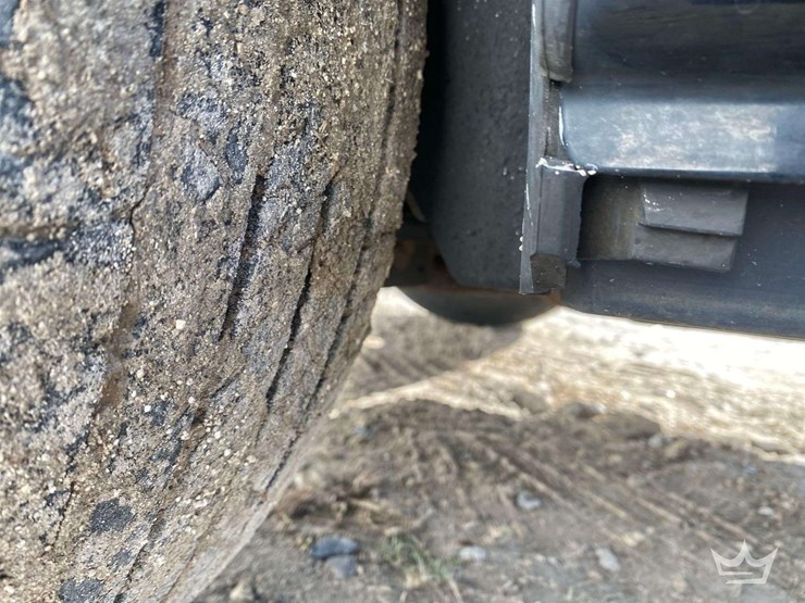 2016-land-rover-discovery-sport-4wd-suv-image-26