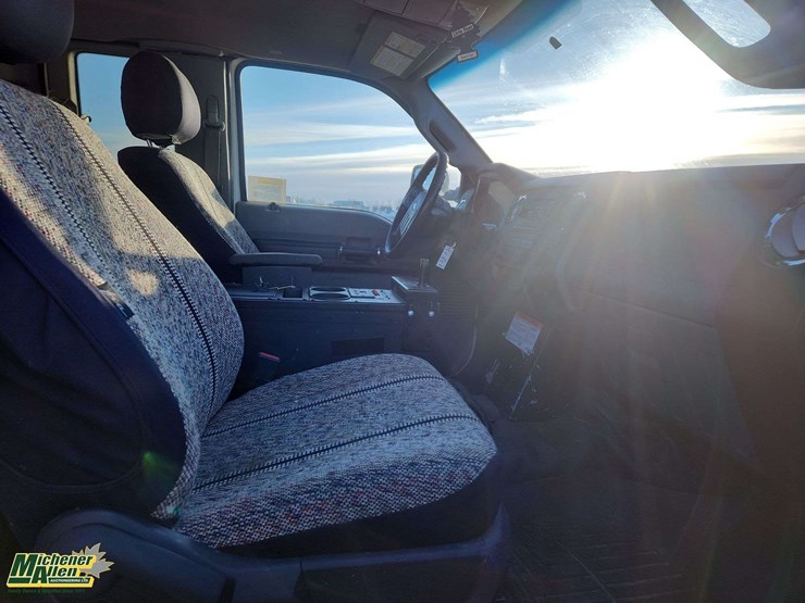 2012-ford-f550-image-19