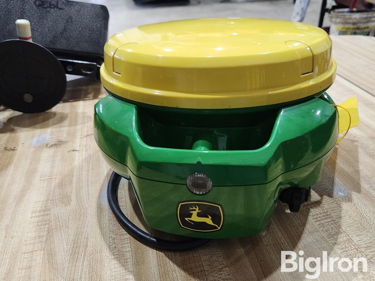 john-deere-starfire-7000-reciever-image-8