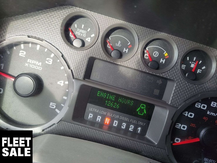 2009-ford-f550-image-23