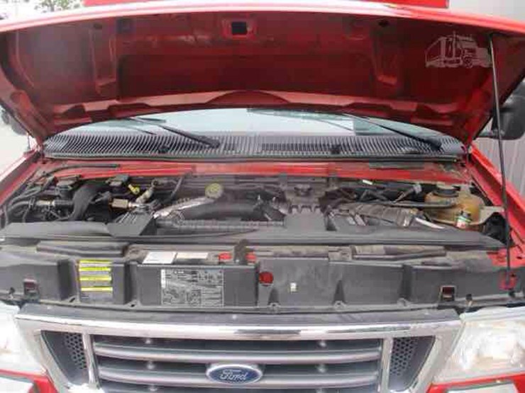 2004-ford-e450-image-27