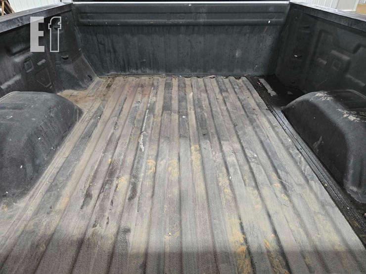 2021-gmc-sierra-1500-image-24