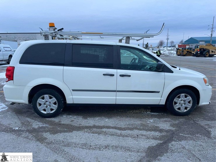 2012-ram-c/v-image-6