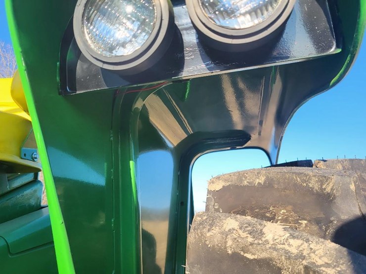 john-deere-4520-image-22