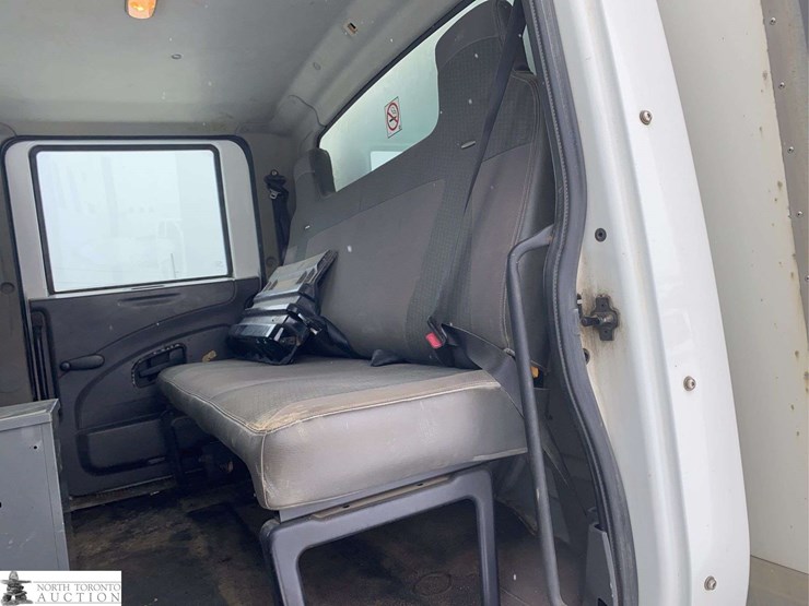 2009-international-durastar-4400-image-35