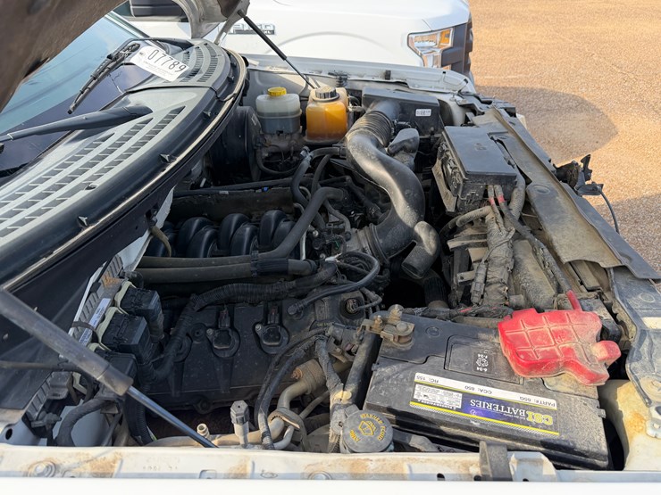 2014-ford-f150-image-15