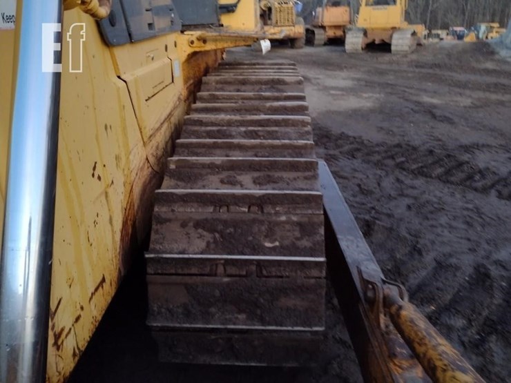 2004-komatsu-d65ex-15-image-28