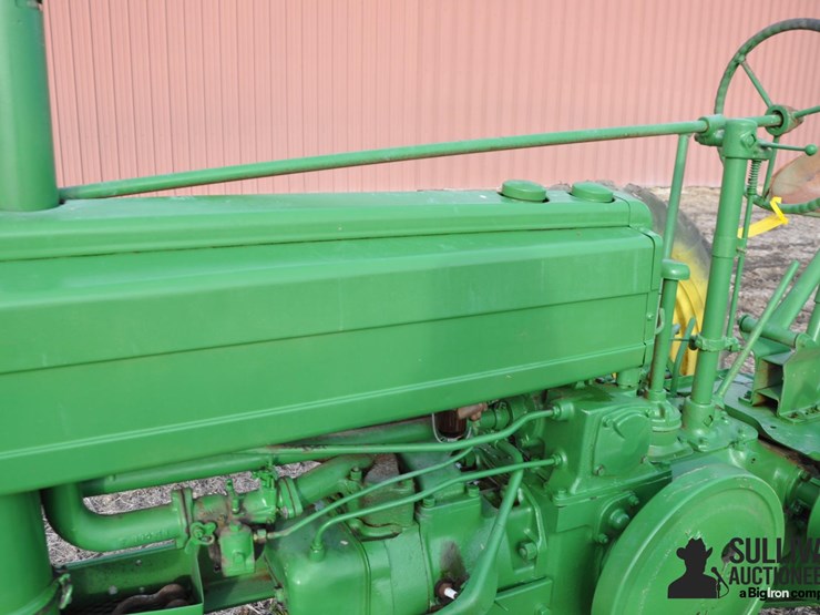 john-deere-b-image-12