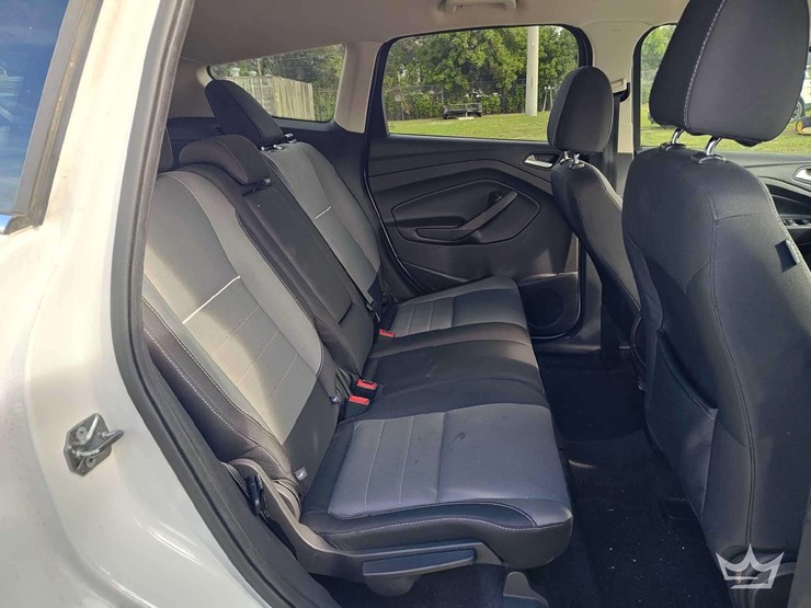 2015-ford-escape-image-20