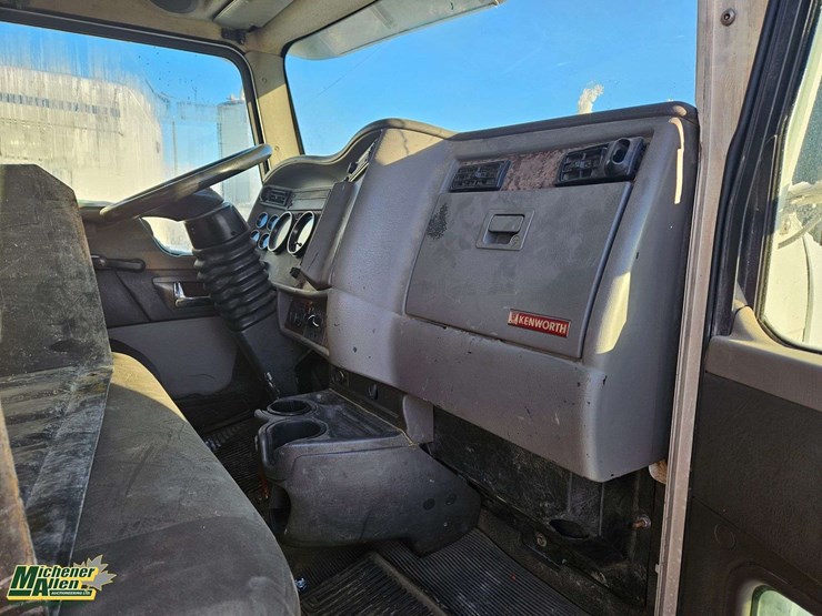 2009-kenworth-t170-image-13