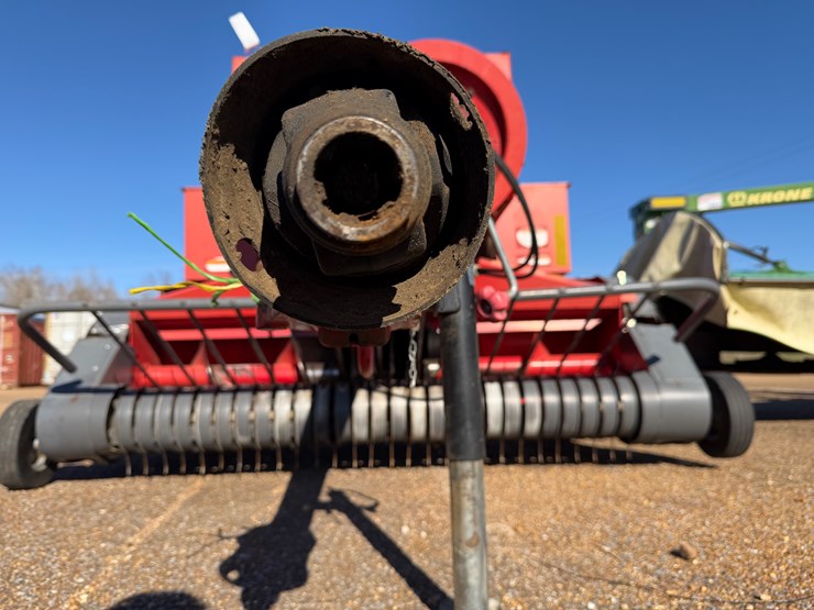 massey-ferguson-1837-image-7