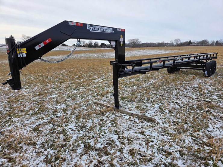 32'-2025-ez-haul-hay-handler-hay-trailer-image-1
