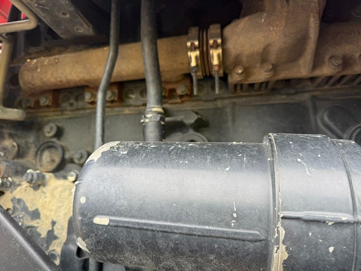 2015-case-ih-340-image-20