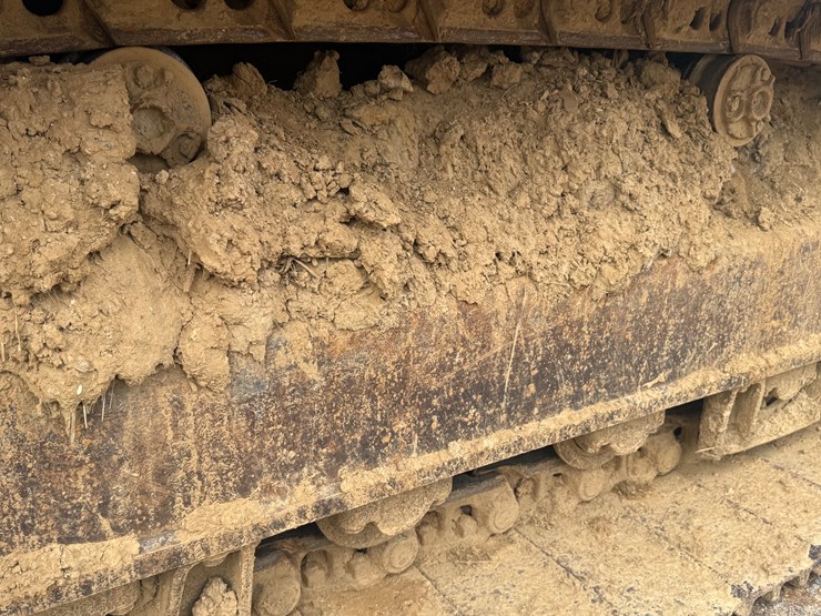 volvo-ec330-image-12