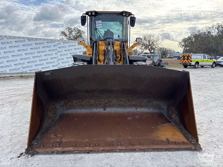 2020-volvo-l60h-image-48