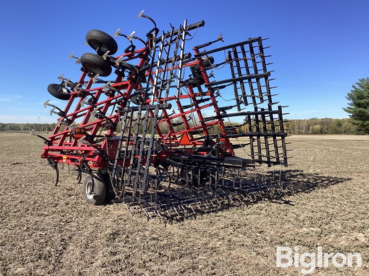 2011-case-ih-200-image-7