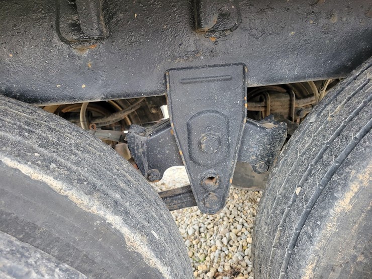 2001-wilson-hopper-bottom-image-19