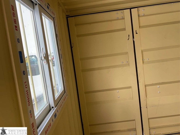 10'-2-door-multi-use-sea-container-image-9