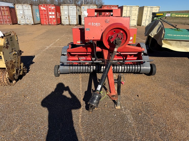 massey-ferguson-1837-image-3