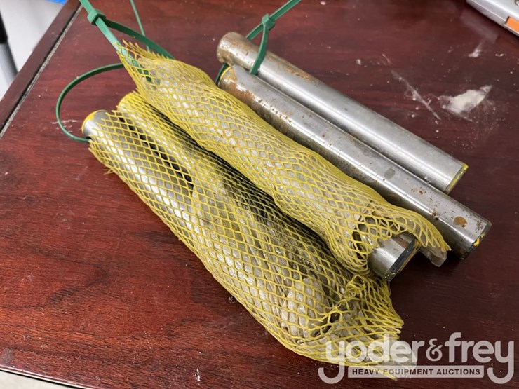 unused-landhonor-universal-bucket-pin,-25mm-x-185mm-(6-of)-image-1