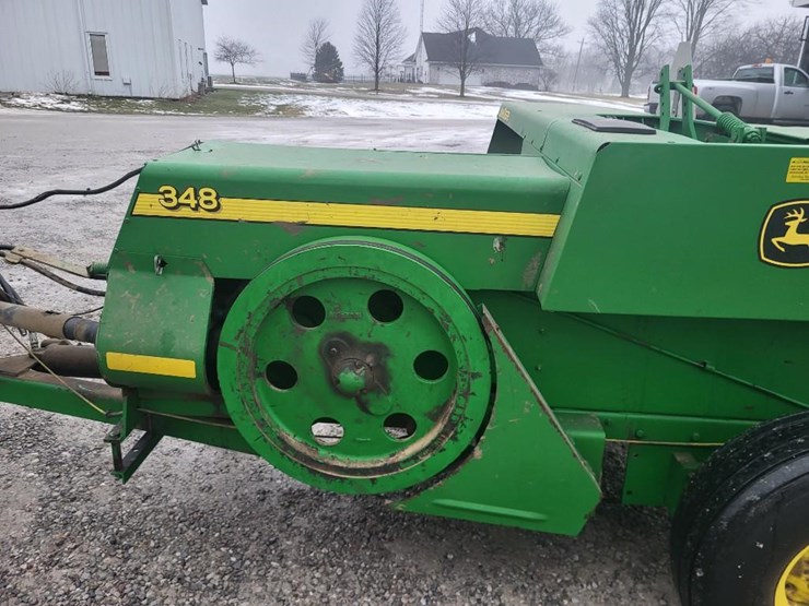 john-deere-348-image-13