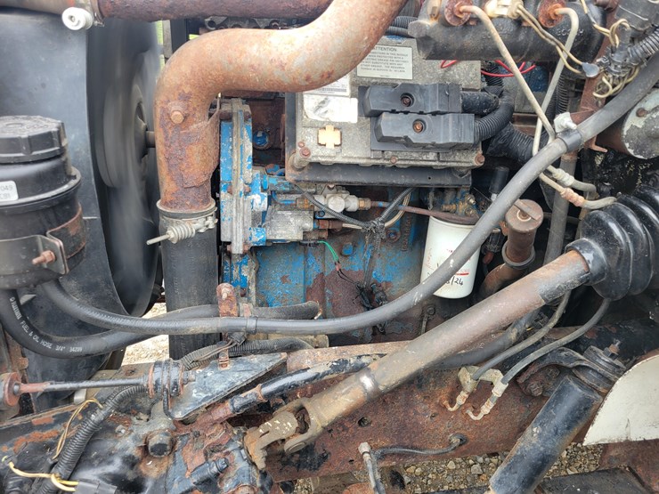 2000-case-ih-4700-image-33