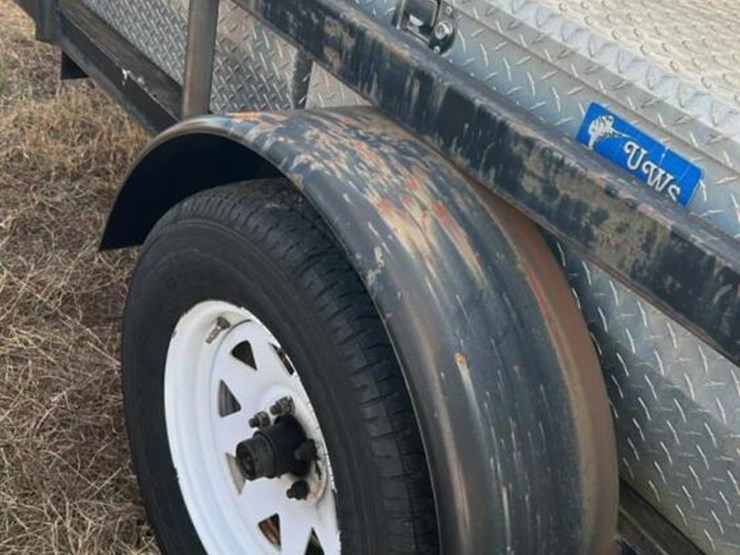 2006-trailer-world-12'-trailer,-s/n-1ttag510961040015-(no-title---bill-of-sale-only)-image-9