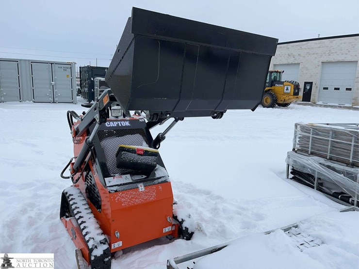 2026-unused-captok-ck36c-tracked-mini-skid-steer-image-3