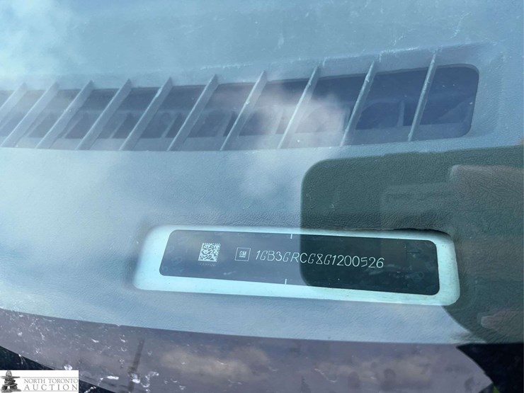 2016-chevrolet-express-s/a-ambulance-image-13