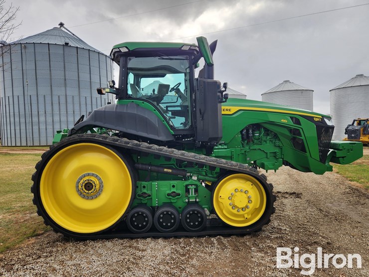 2022-john-deere-8rt-410-image-4