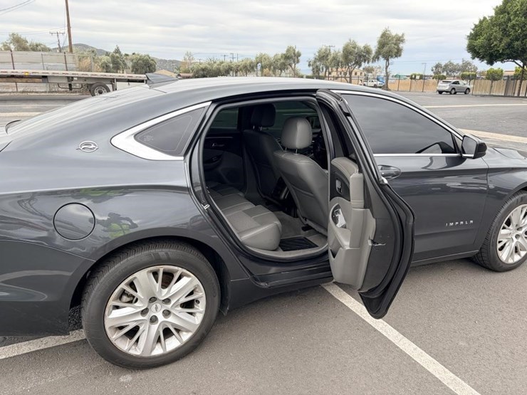 2019-chevrolet-impala-sedan-image-9