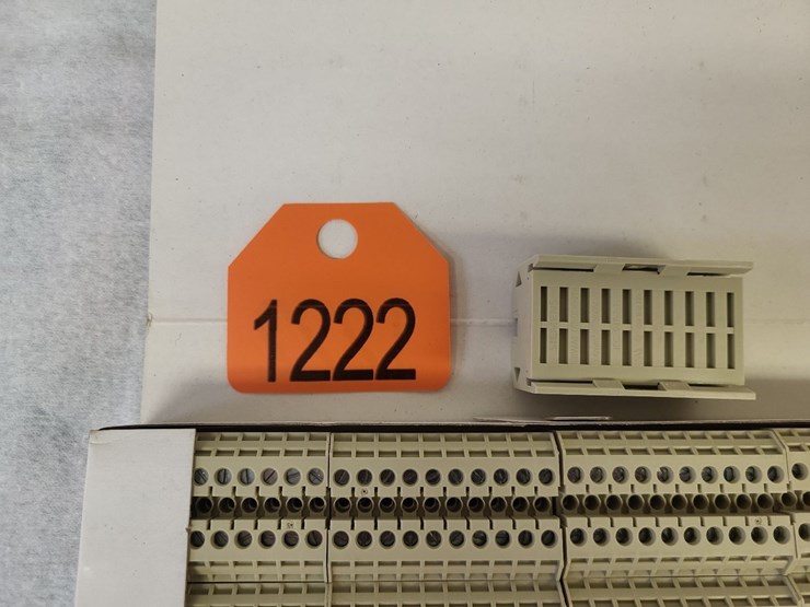 (20)-siemens-din-rail-10-space-connector-blocks---tag-#1222-image-2