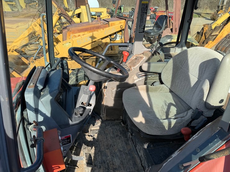 kubota-m8200-image-9