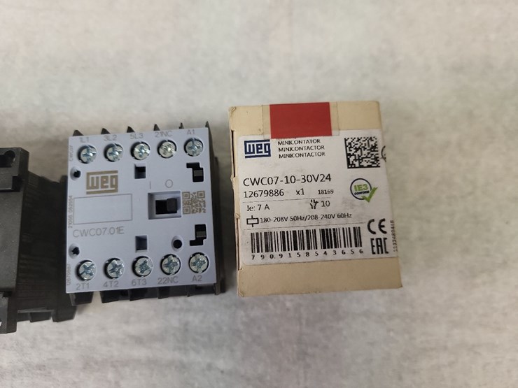 (4)-mini---contactors-7-amp-3-pole-w/1-auxiliary-contact---tag-#1218-image-6