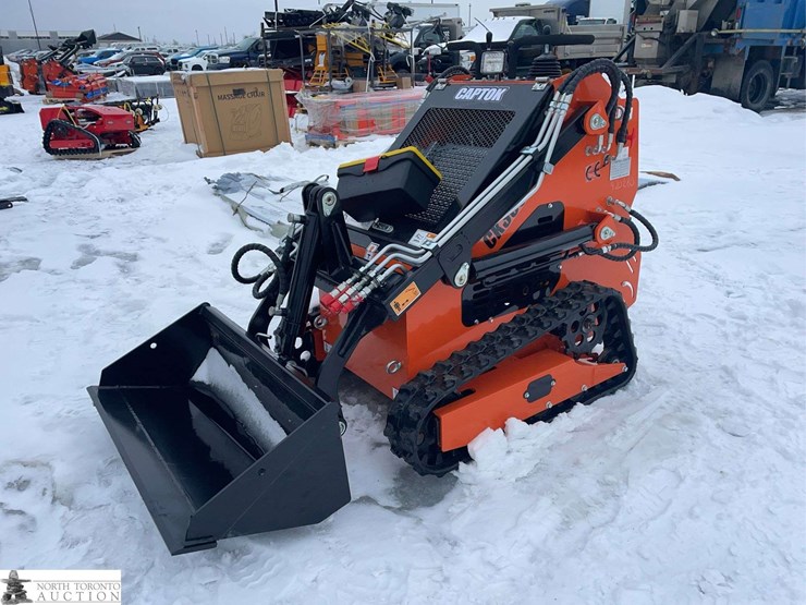 2026-unused-captok-ck36c-tracked-mini-skid-steer-image-1