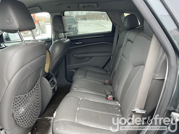 cadillac-srx-image-23