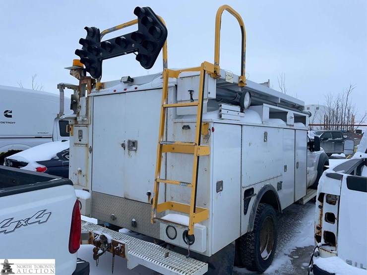 2012-ford-f450-image-3