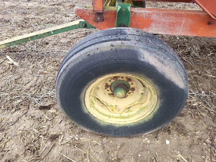 hopper-wagon-w/running-gear-image-21