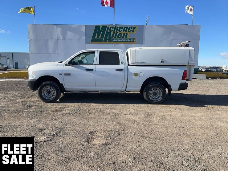 2012-dodge-3500-image-6