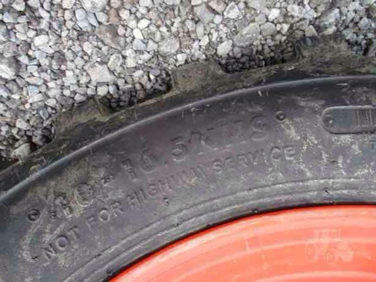 2023-kubota-l4060hstc-image-9