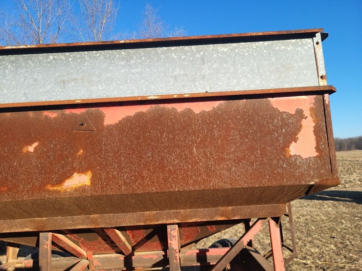 hopper-wagon-w/running-gear-image-40