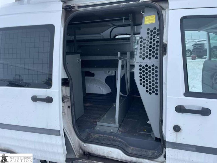 2012-ford-transit-connect-image-22