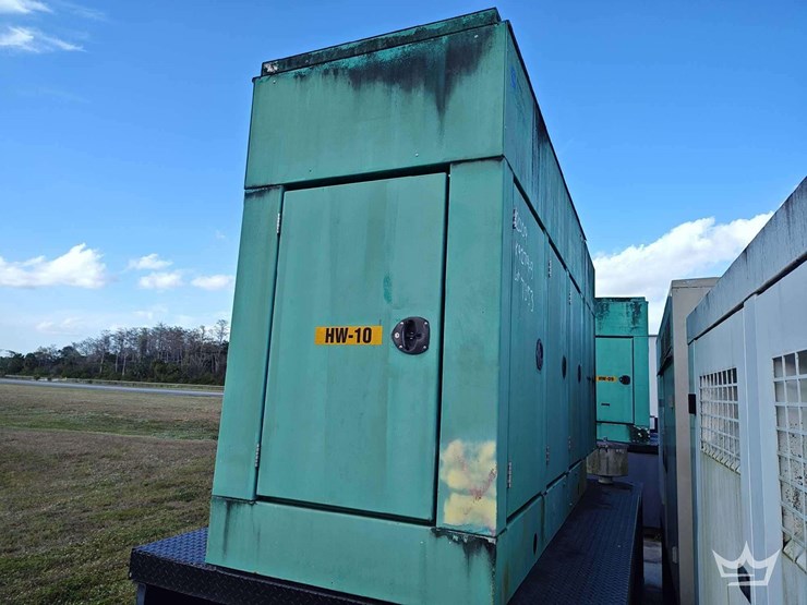 2009-cummins-dgdb-5763423-100kw-standby-generator-image-3