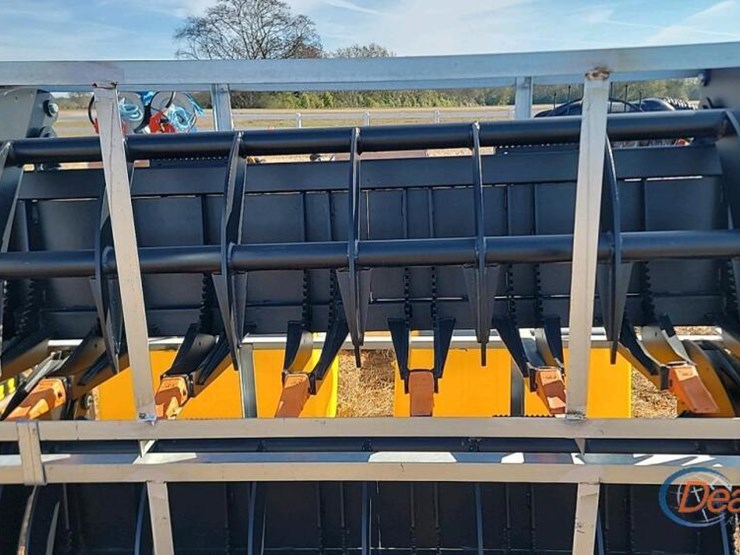 grapple-for-skid-steer-image-1