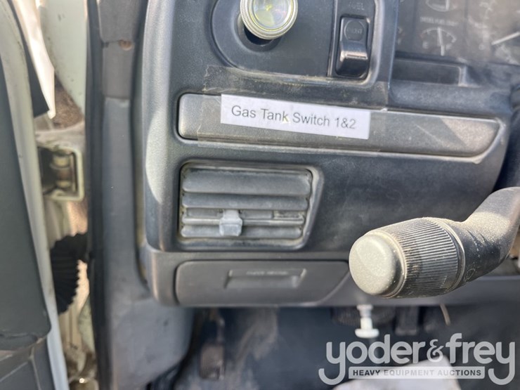 1993-ford-f-super-duty-image-30