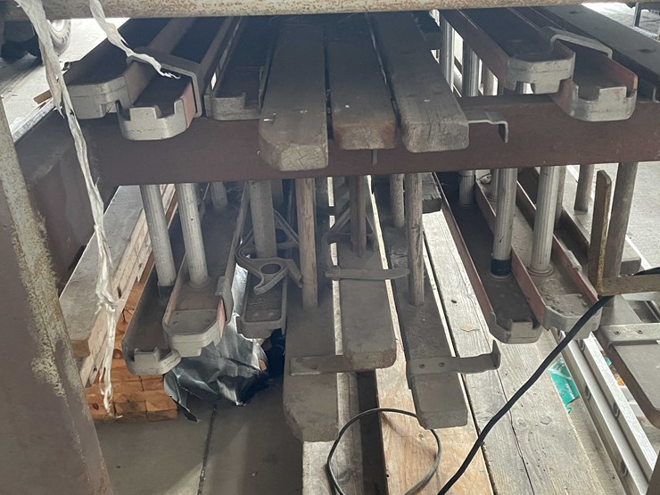 #2296-•-(3)-ladders-image-3